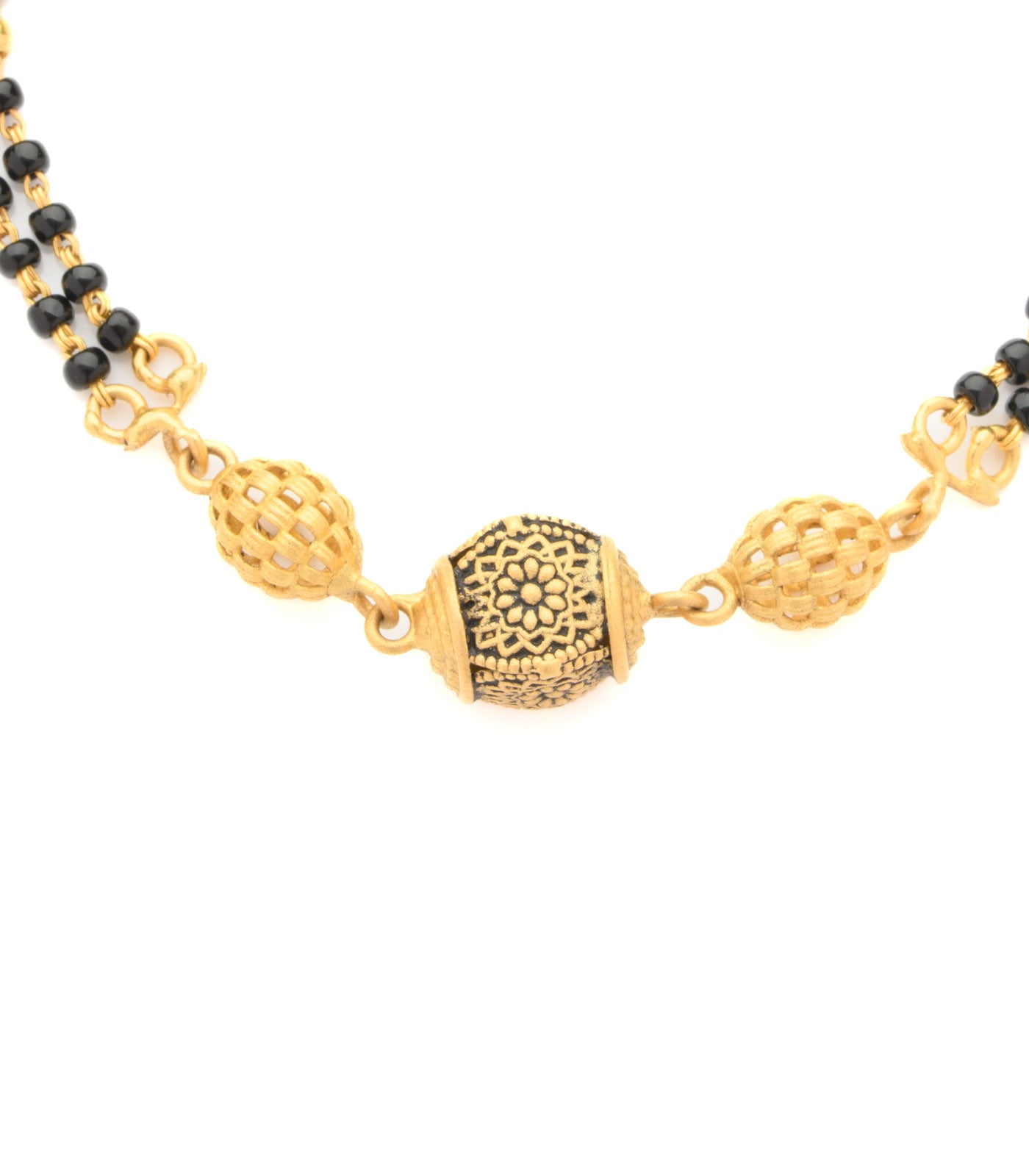 Traditinal Circle Pendant Mangalsutra Bracelet