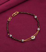 Swinging Loop Mangalsutra Bracelet