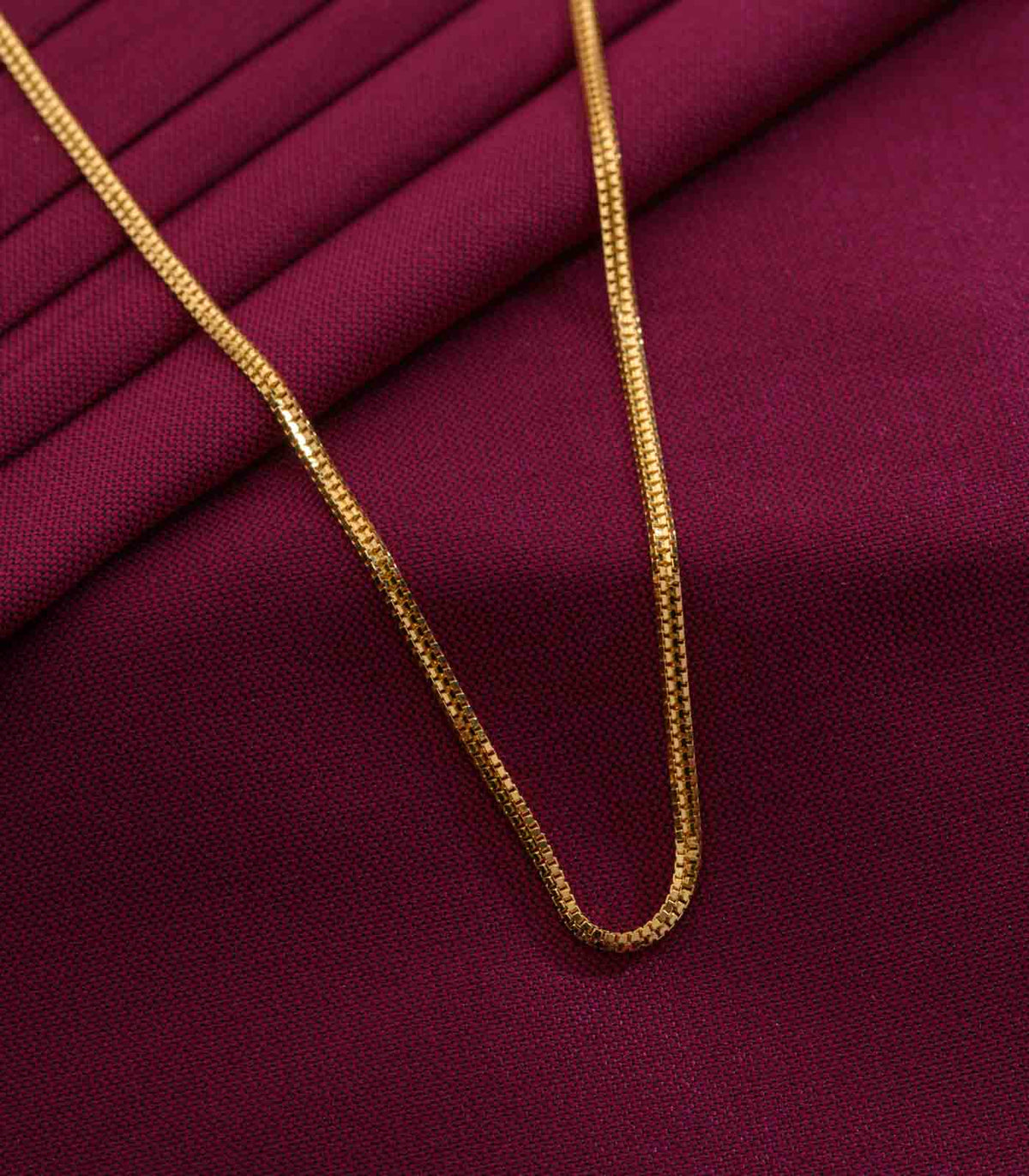 Elegant Gold chain