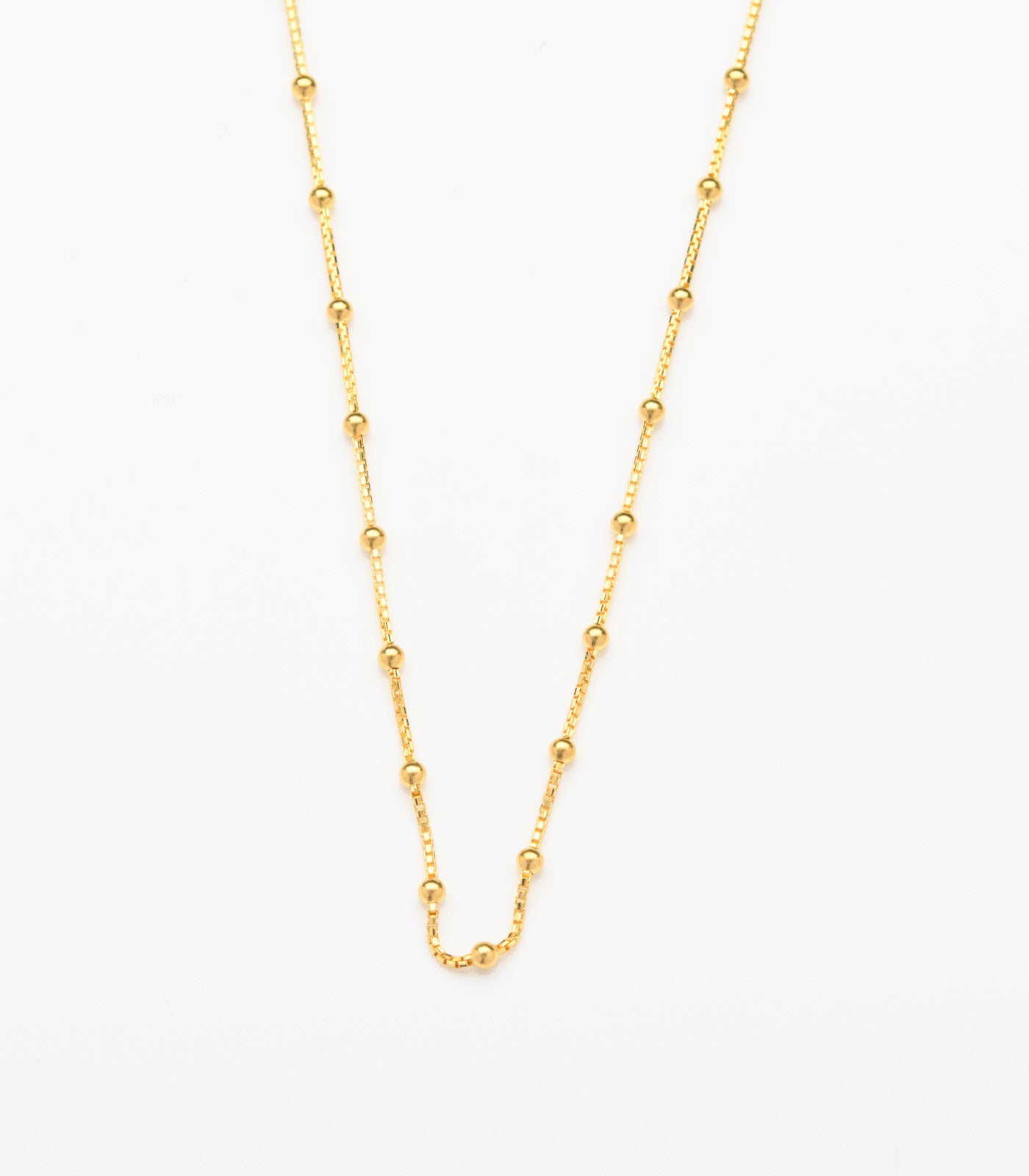 Graceful beaded chain