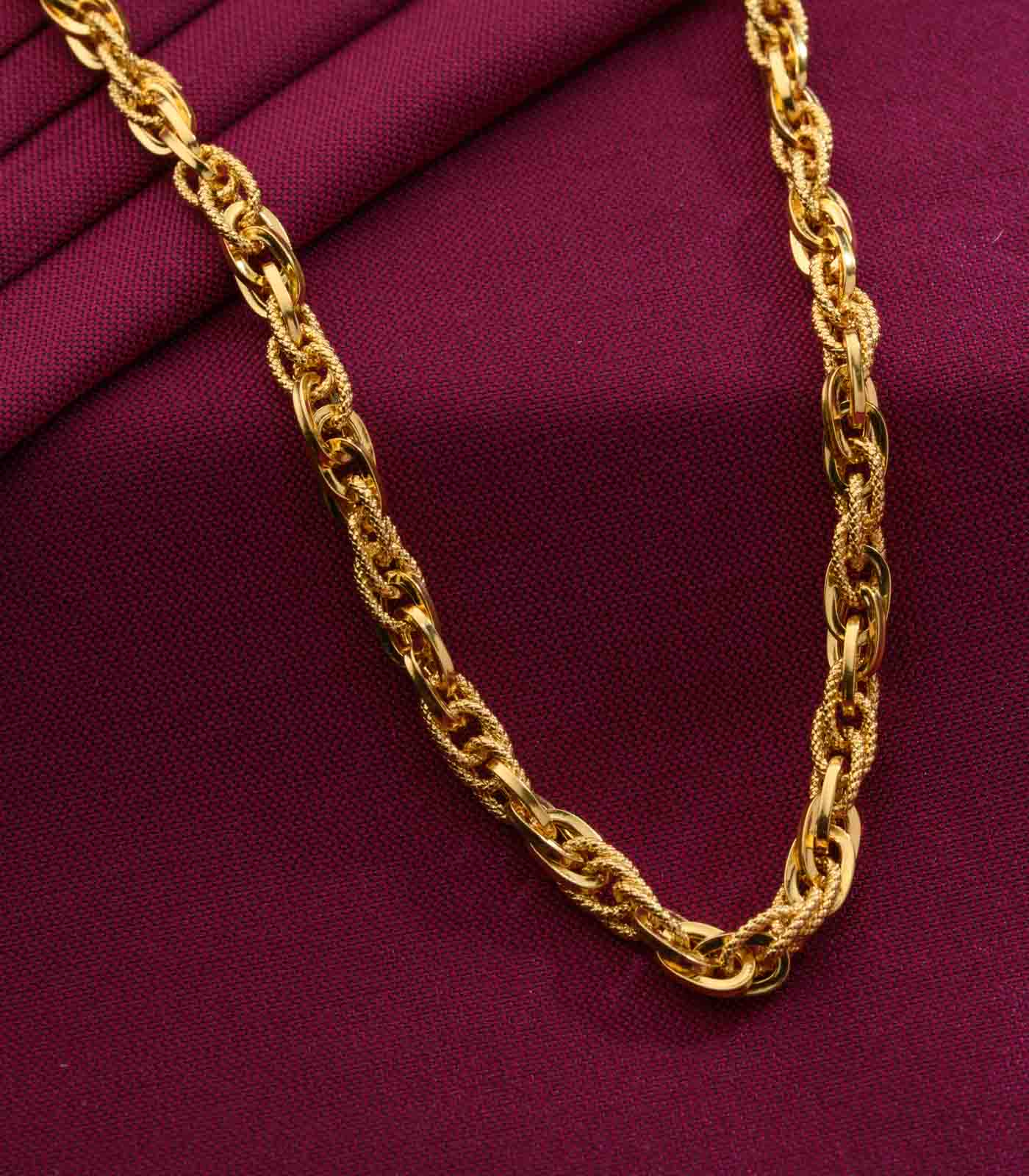 Bold chain