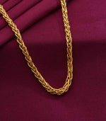 Chic Interlocking  chain