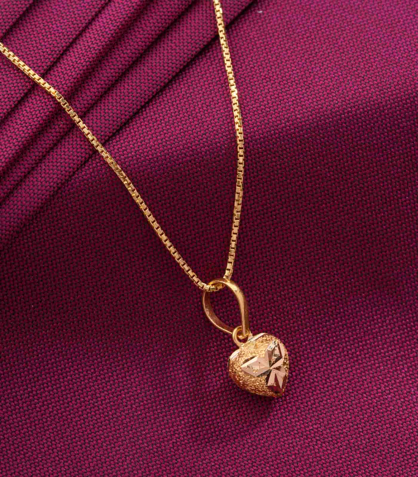 Heart Shaped Gold Chain Pendant