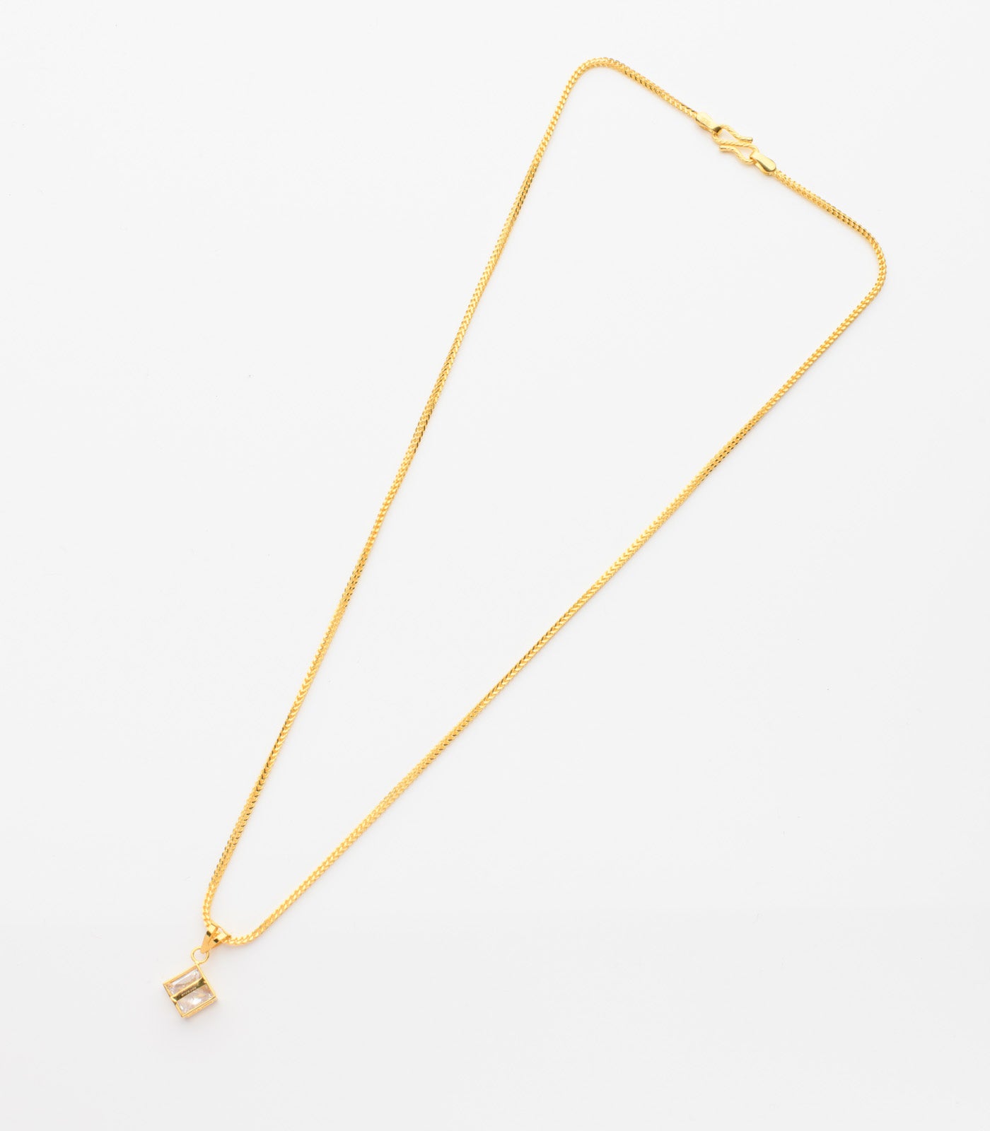 Single-studded quadra chain pendant