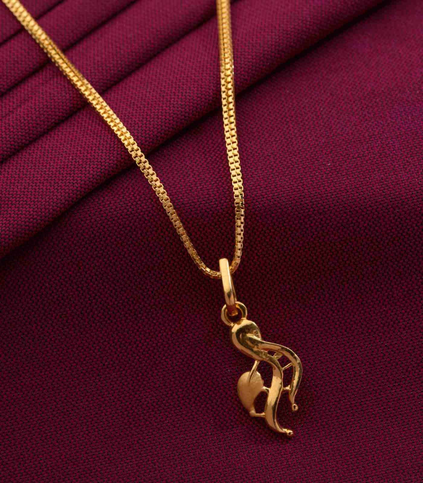 Entangle gold chain pendant