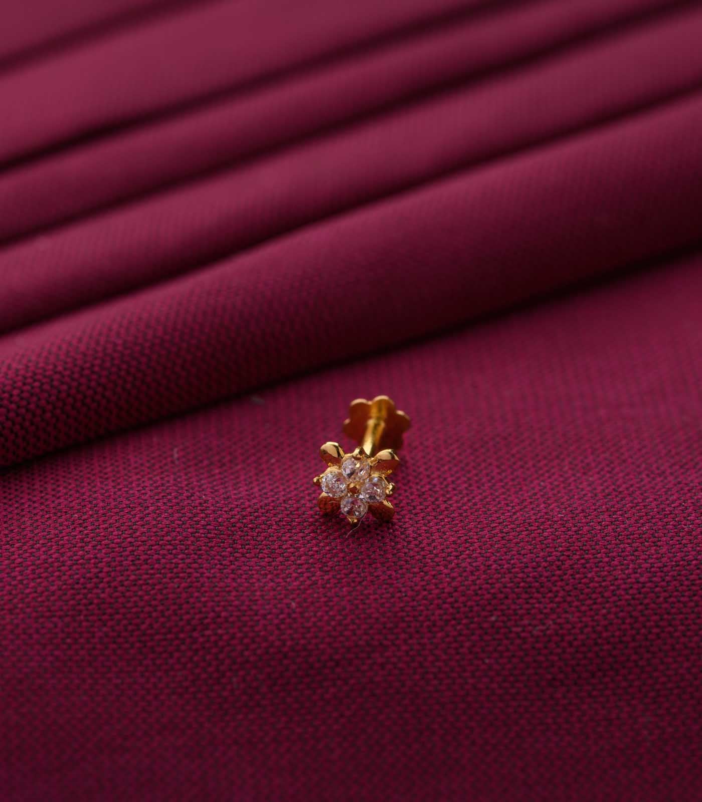 Intricate Gem Nose Pin