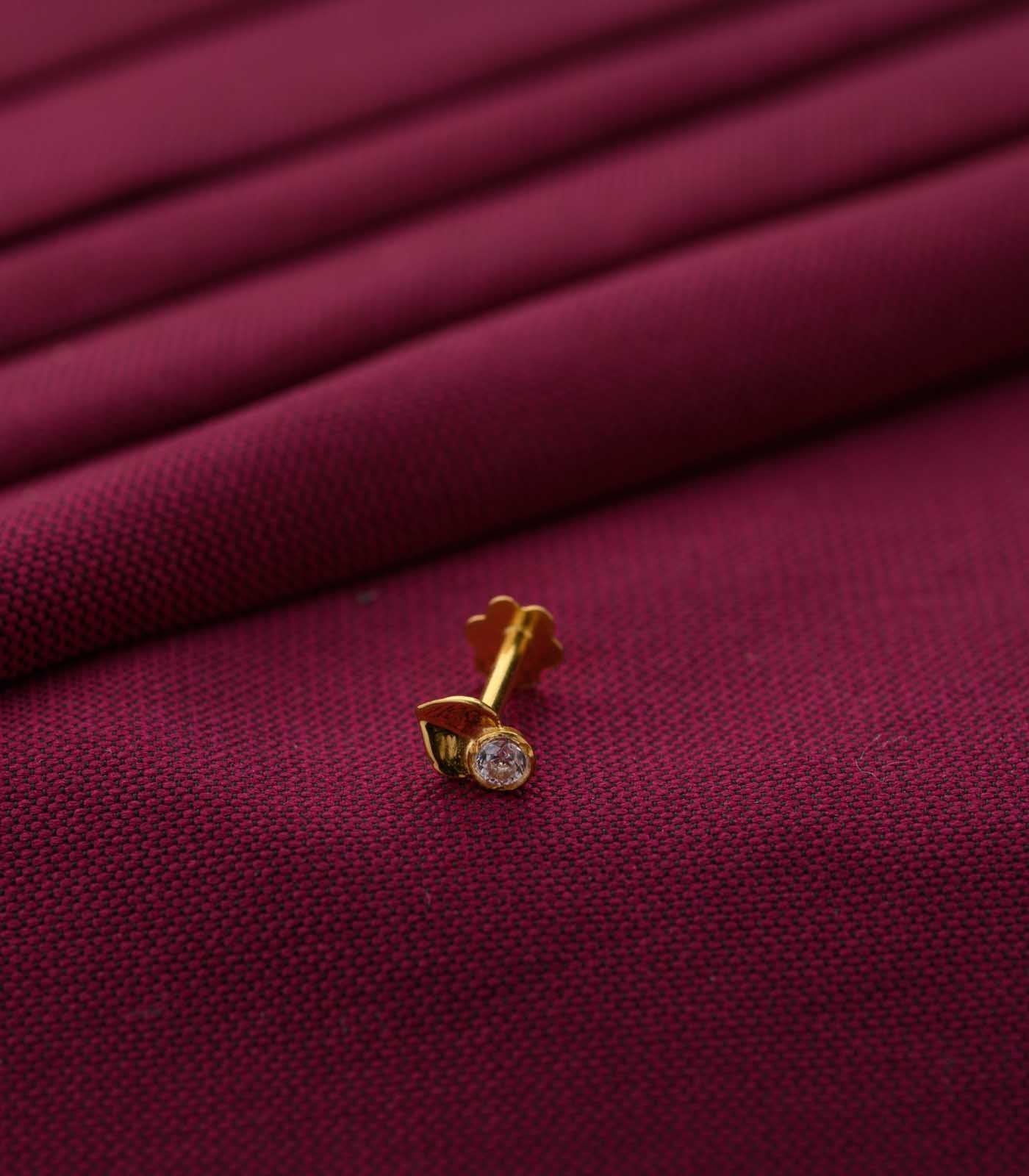 Trio Stud Nose Pin