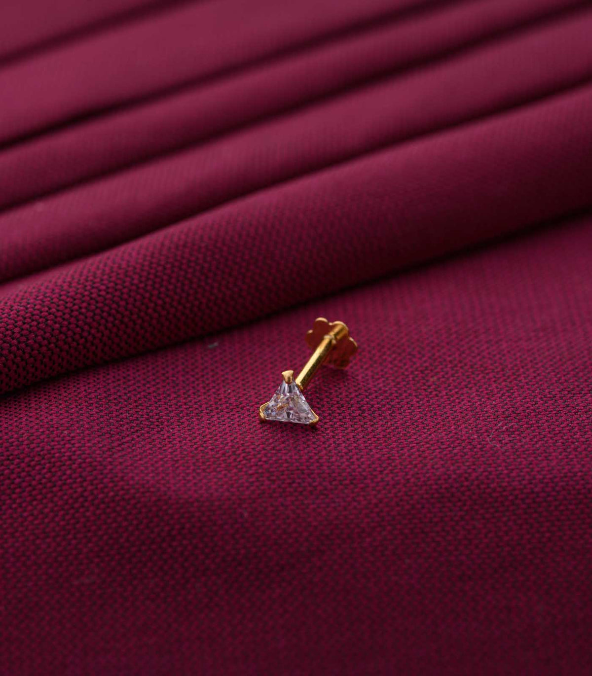 Triangle Crystal Nose Pin