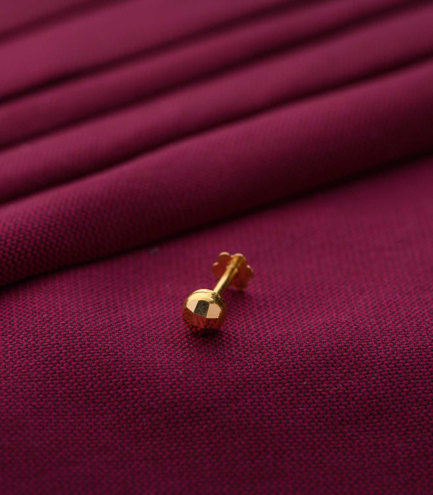 Single Stud Gold Nose Pin