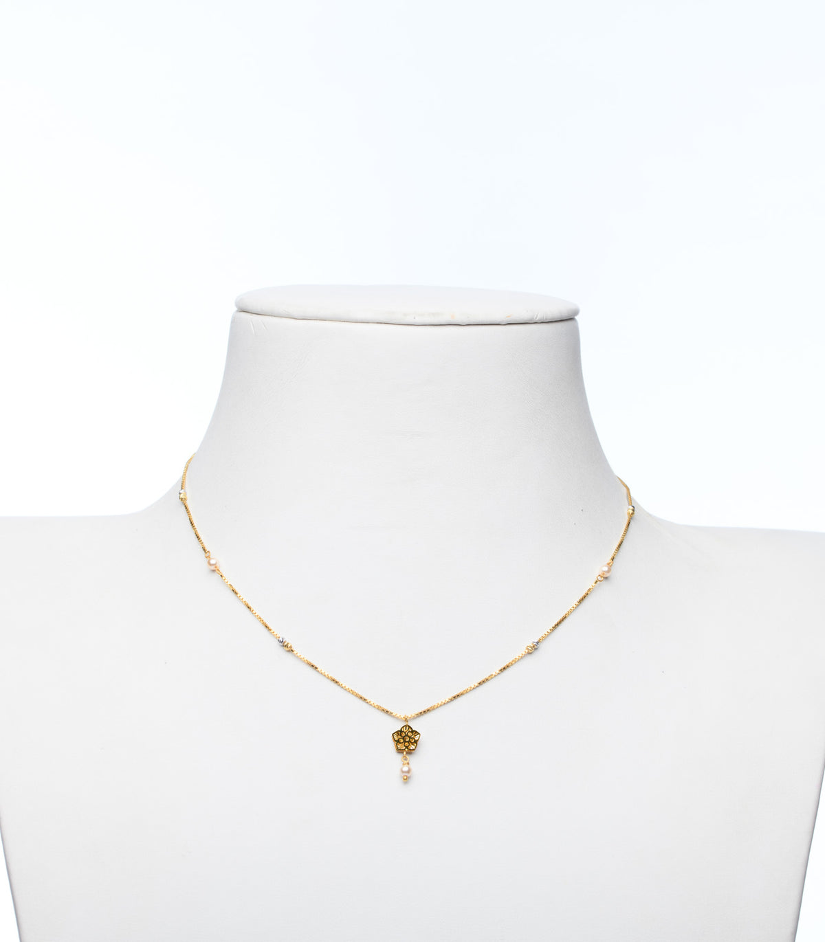 Classic Gold Blossom Necklace