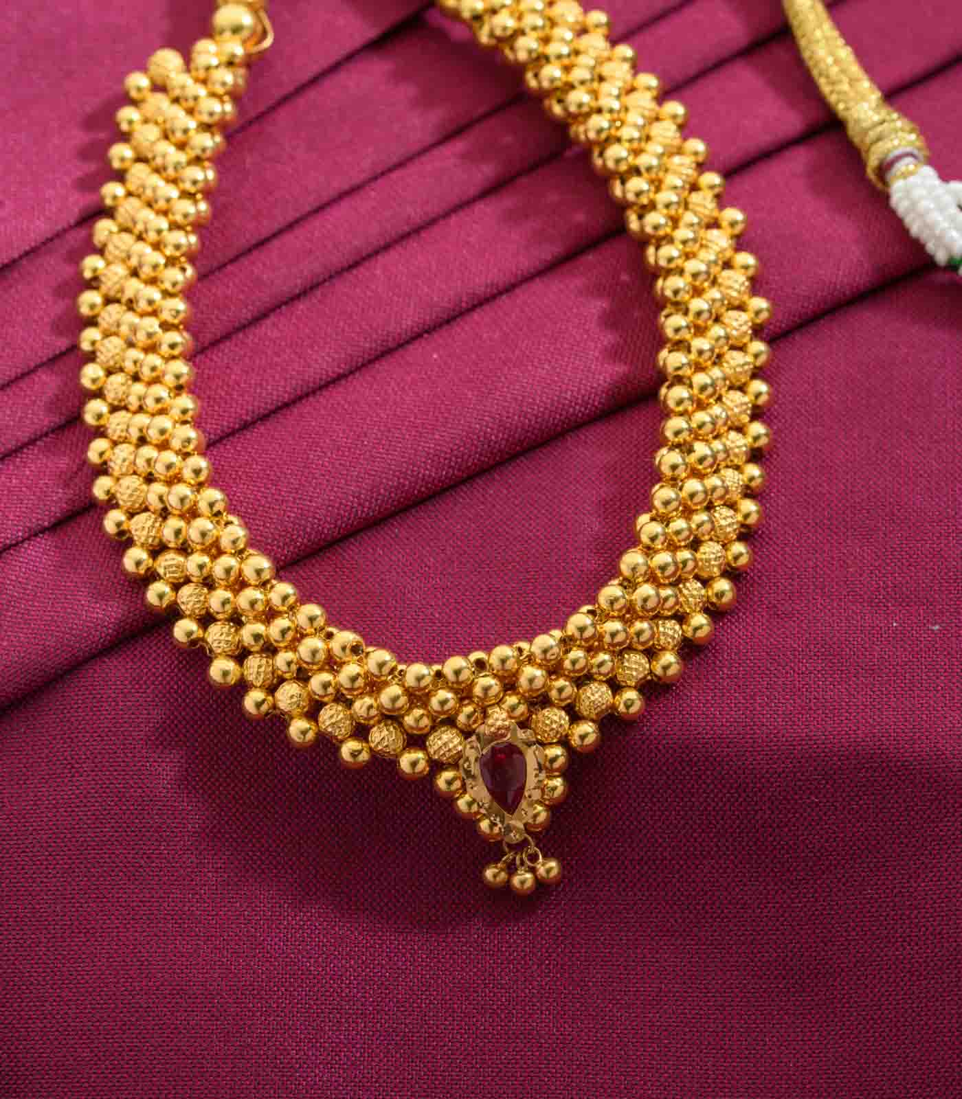 Curtain of Gold Goph Necklace