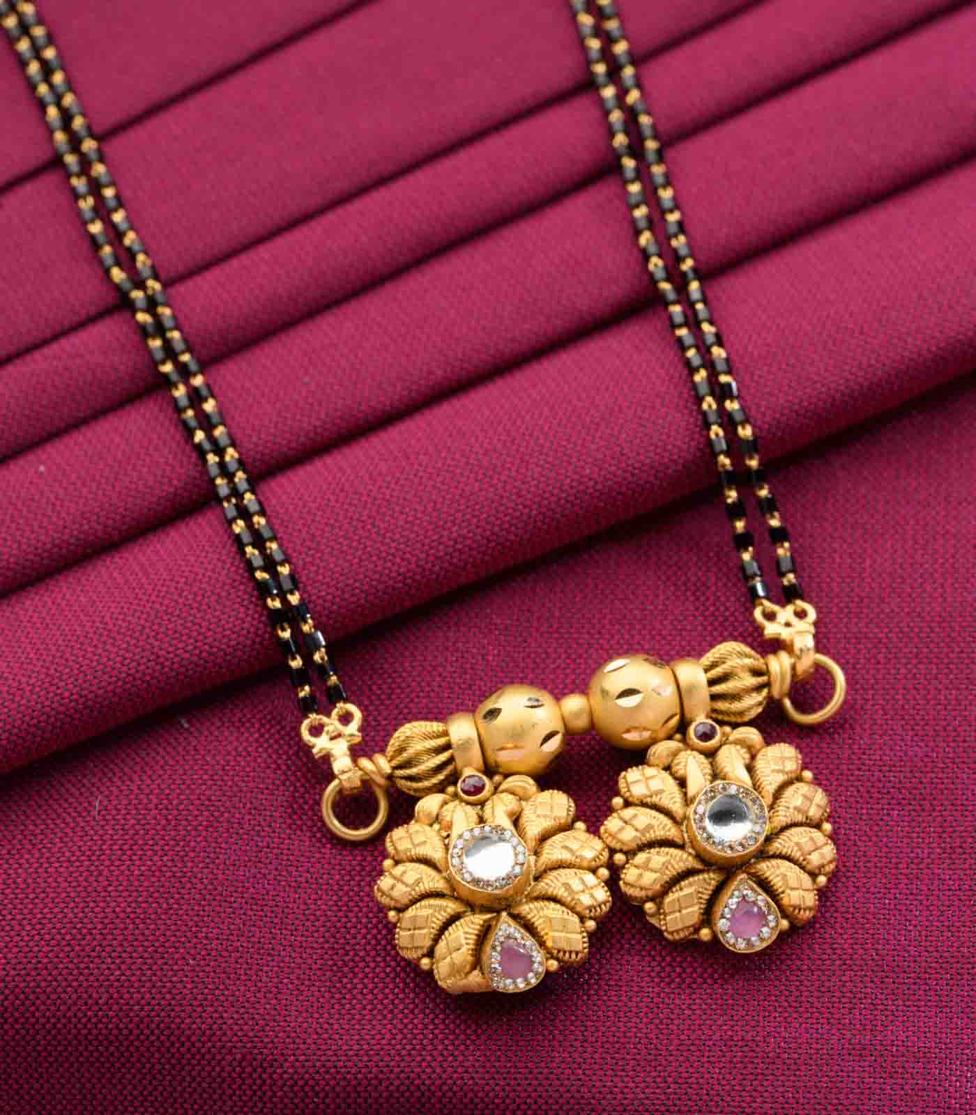 Floral bloom Mangalsutra