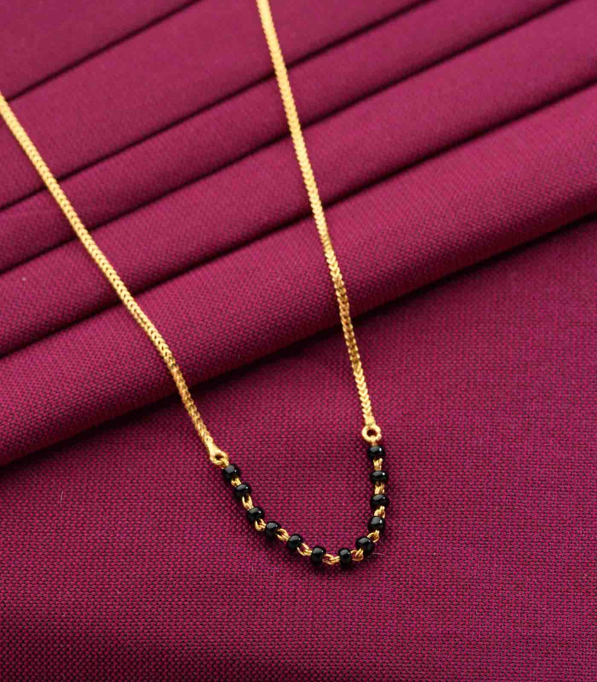 U- shape single chain Mangalsutra