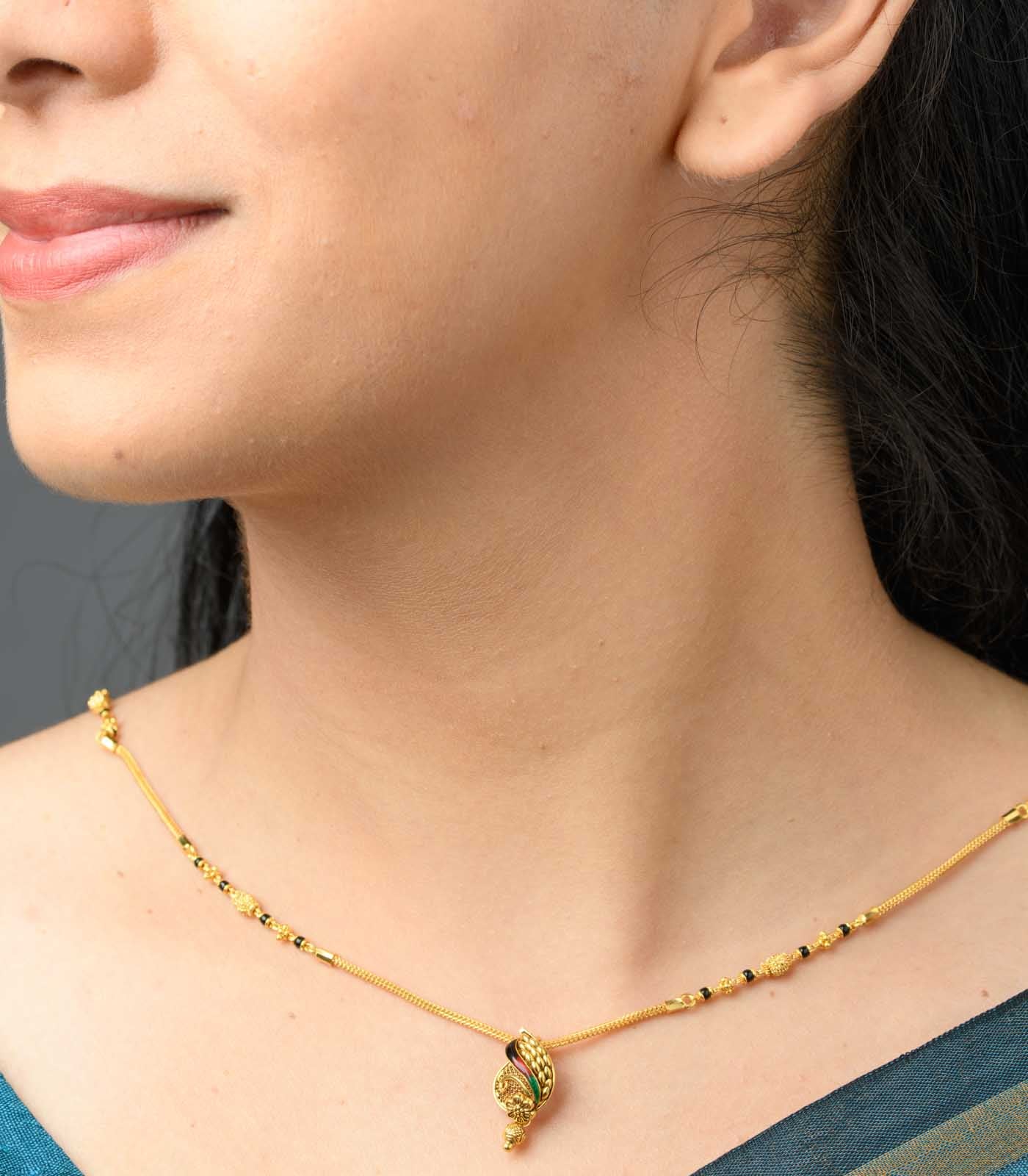 Shell shaped Mangalsutra