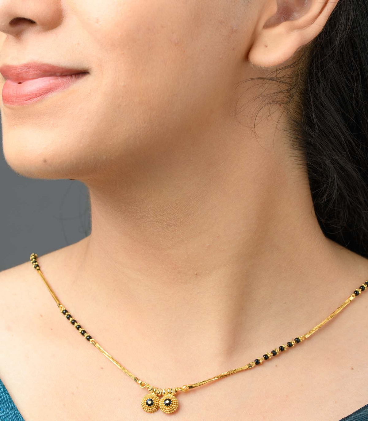 Textured Dorla Mangalsutra