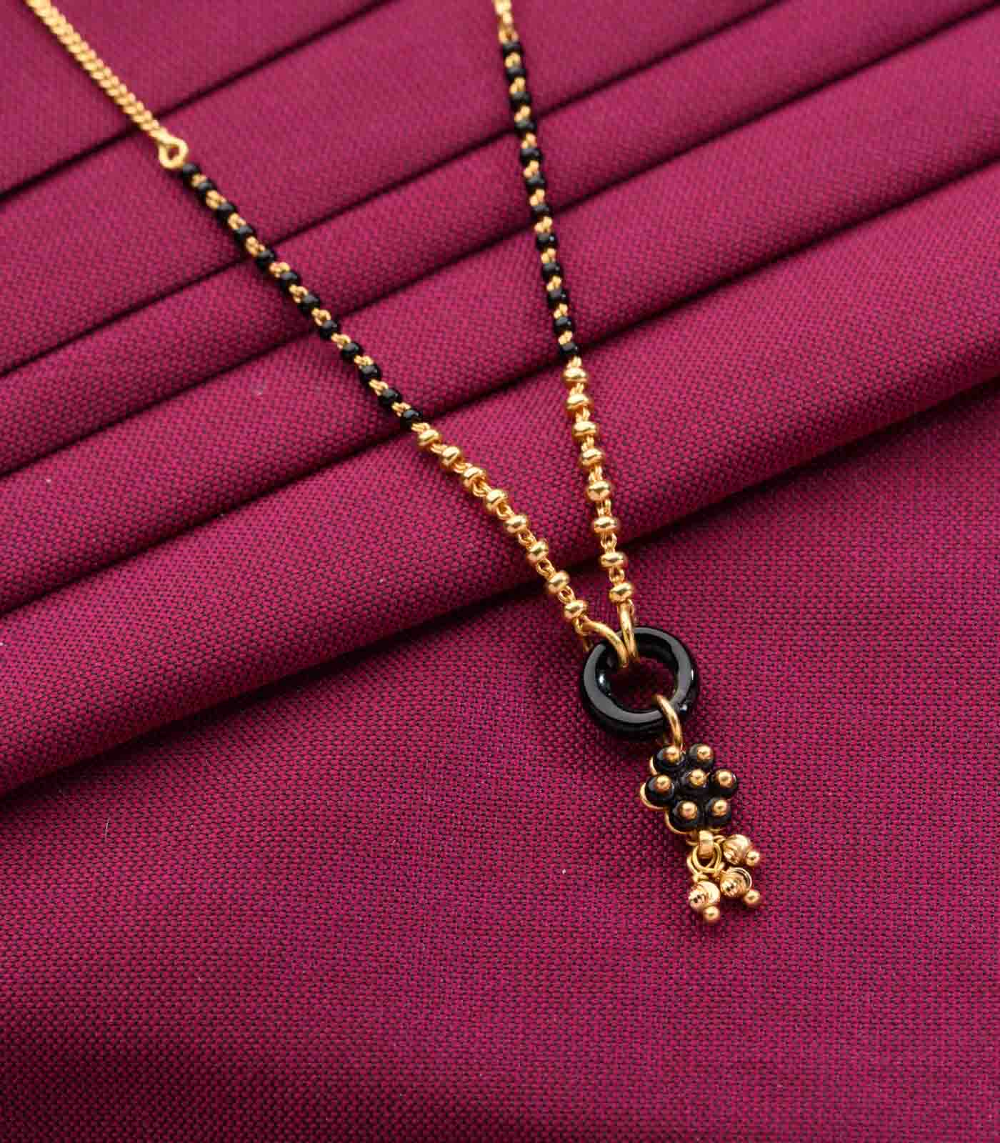 Dangling circle Mangalsutra