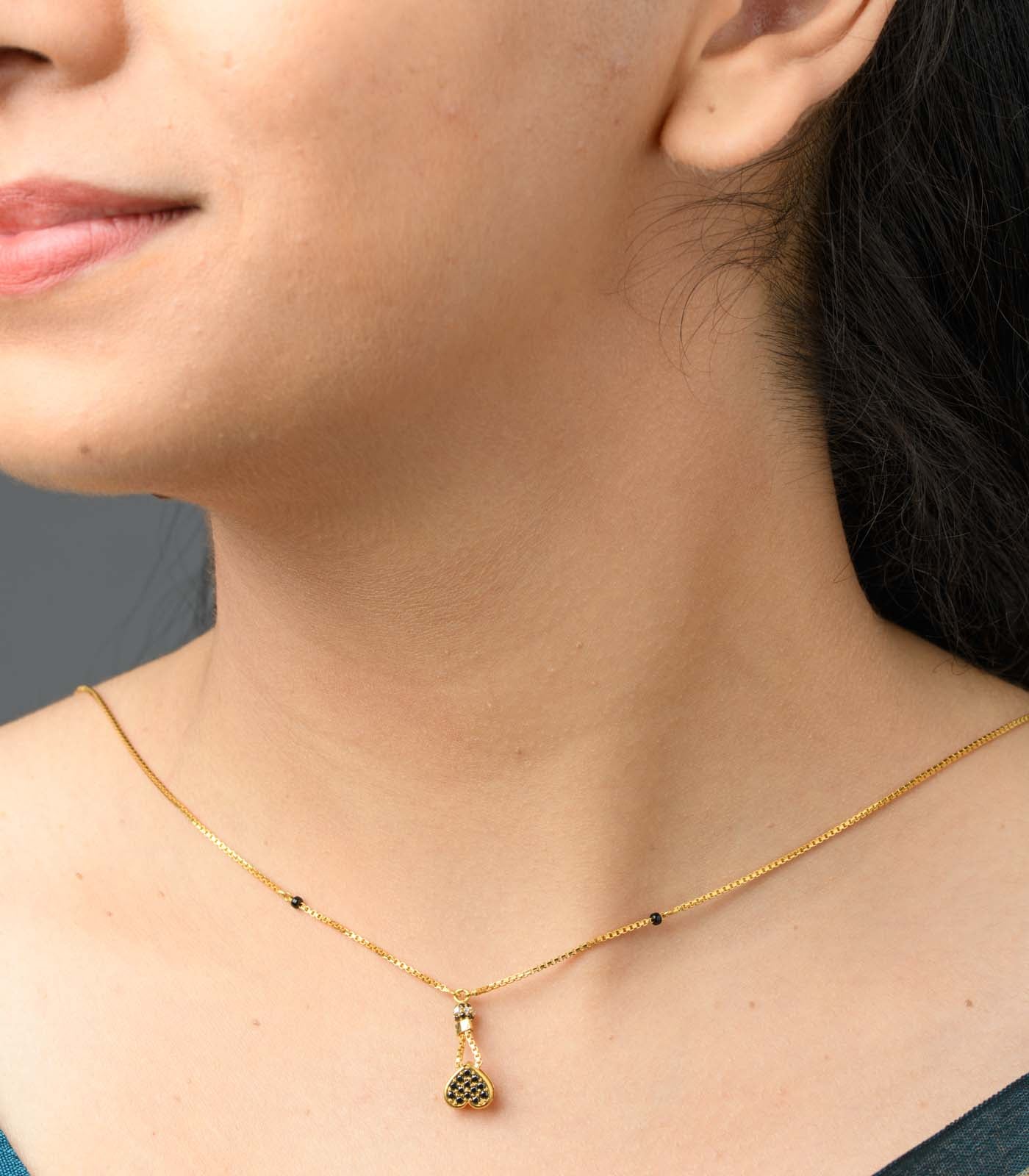 Hanging heartstone Mangalsutra