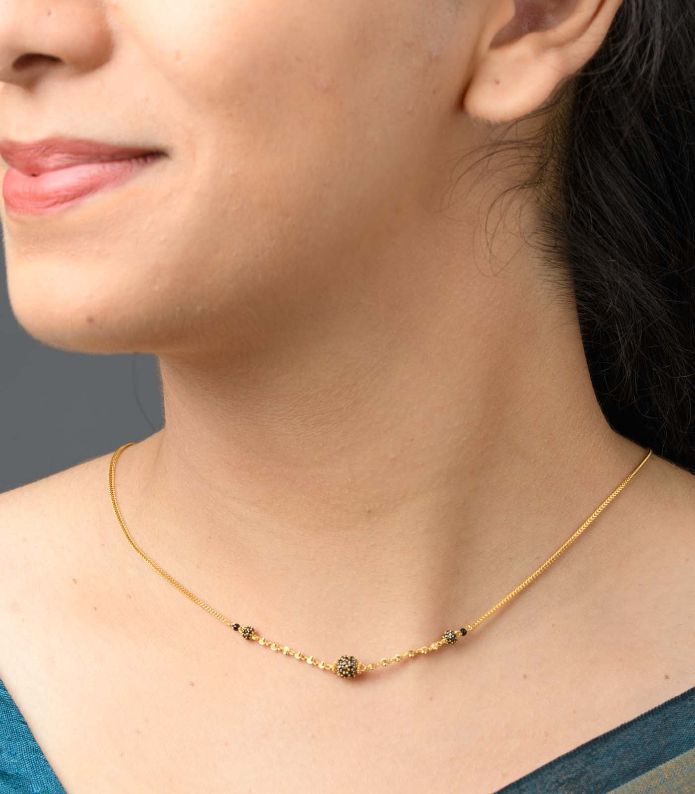 Dainty Sphere Mangalsutra