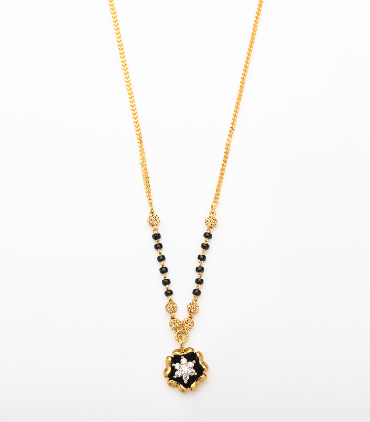 Floral pendant Mangalsutra