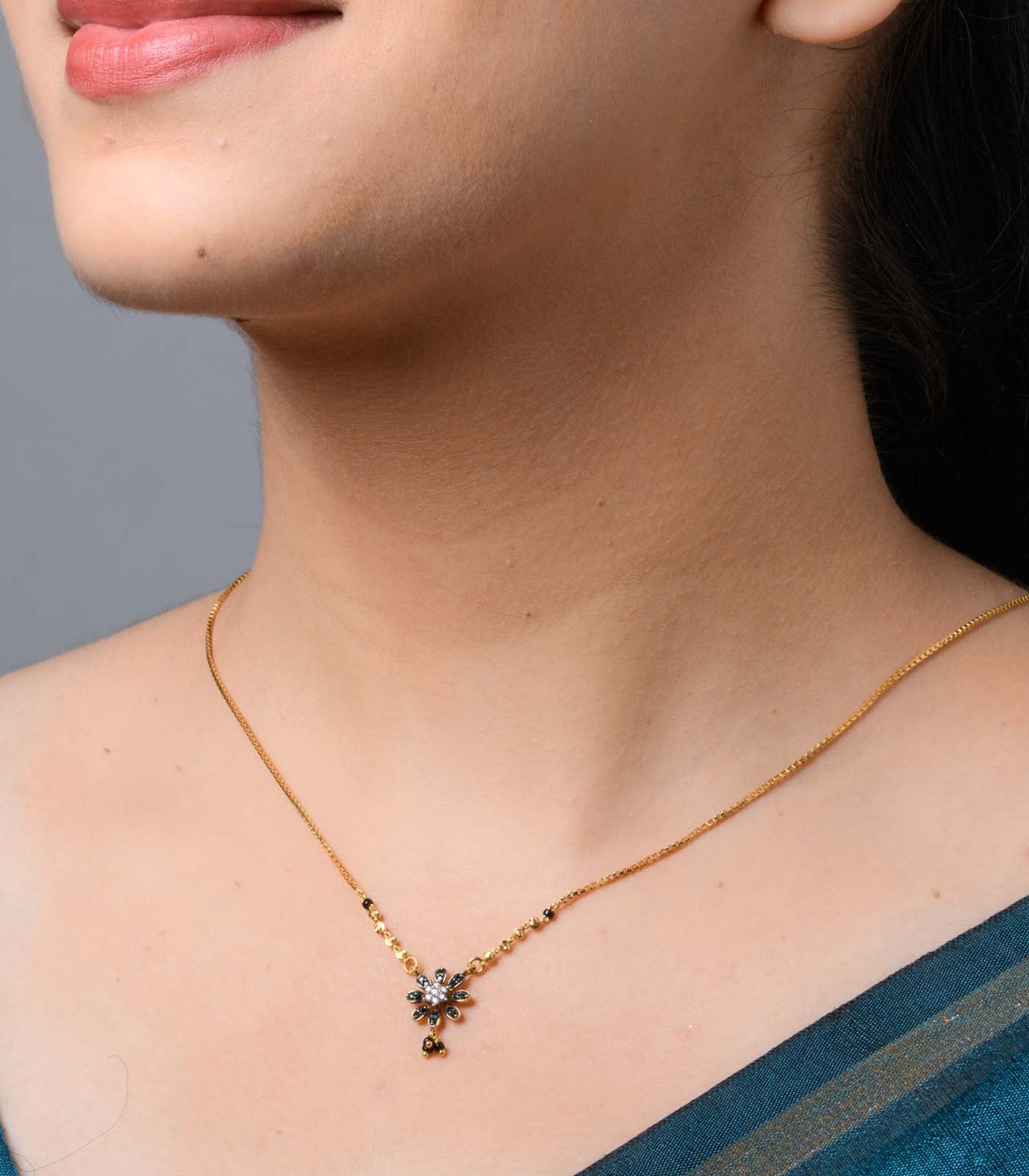 Black Stone Flower Mangalsutra