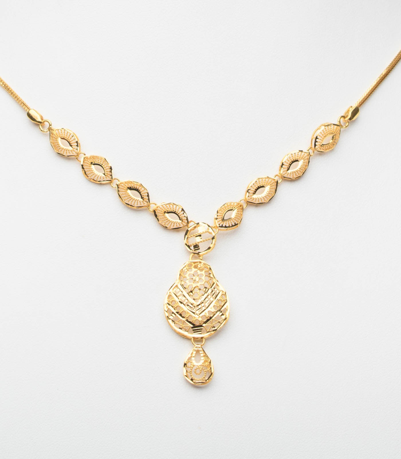 Eye Shaped Gold Necklace