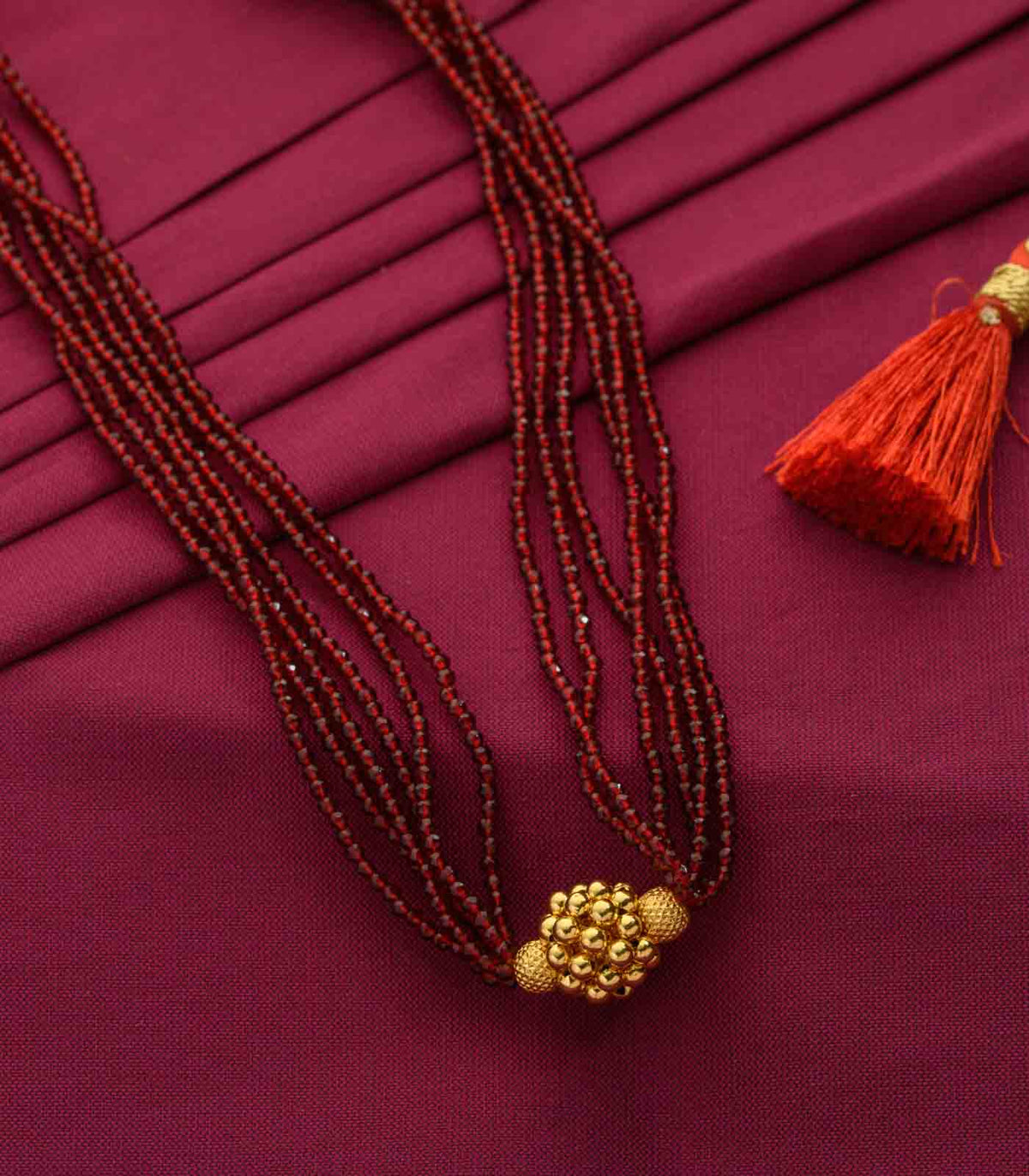 Dark Maroon Beads Radiant Gold Pendant Necklace