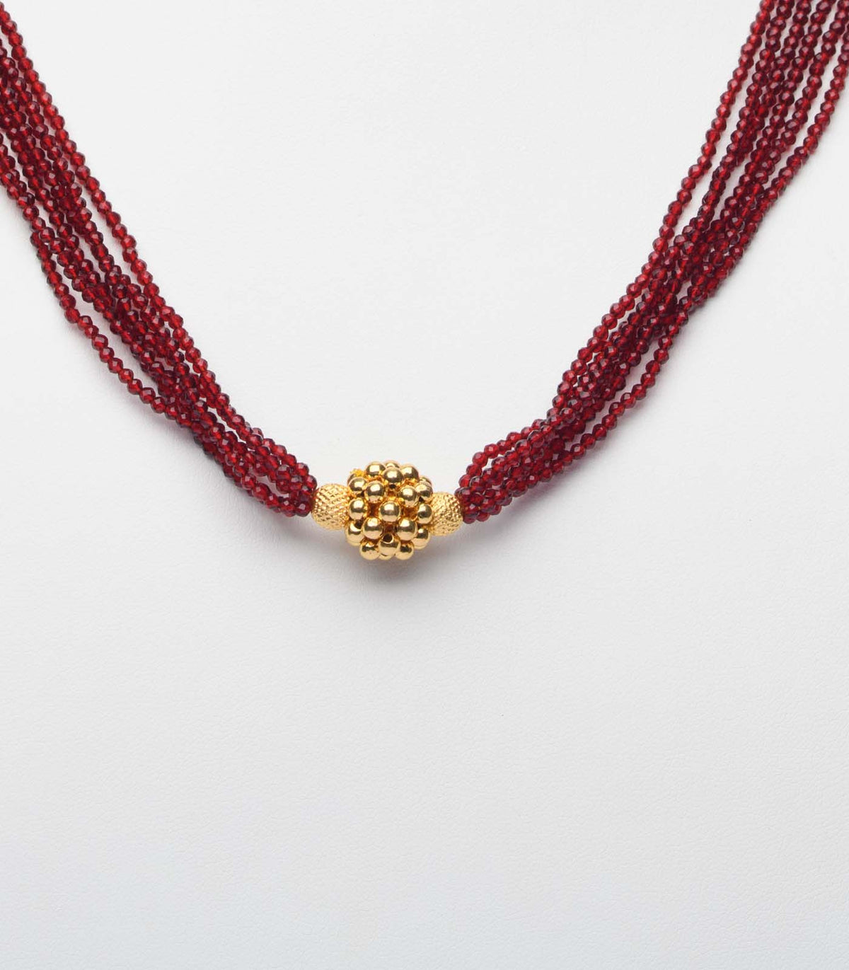 Dark Maroon Beads Radiant Gold Pendant Necklace