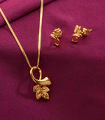 Autumn leaf pendant set