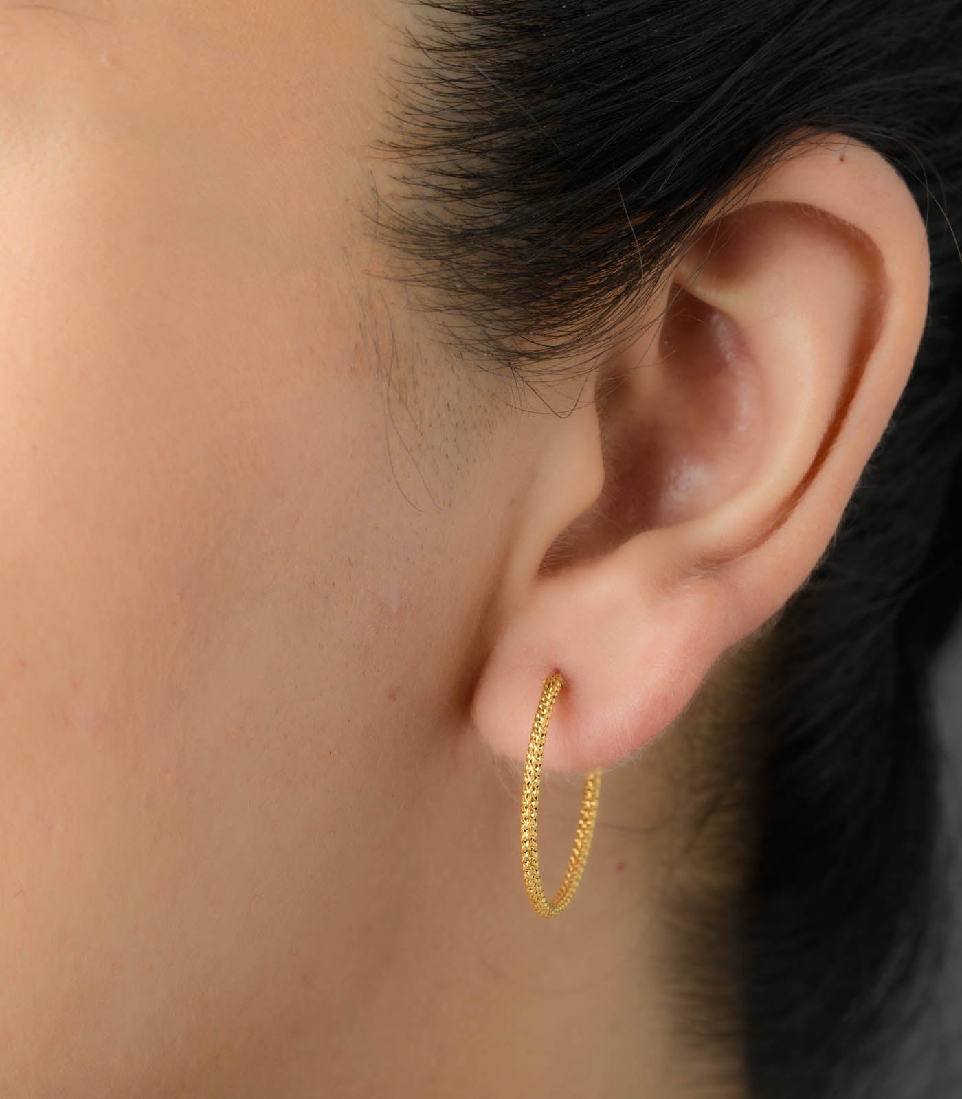 Chic Golden Hoop Earrings