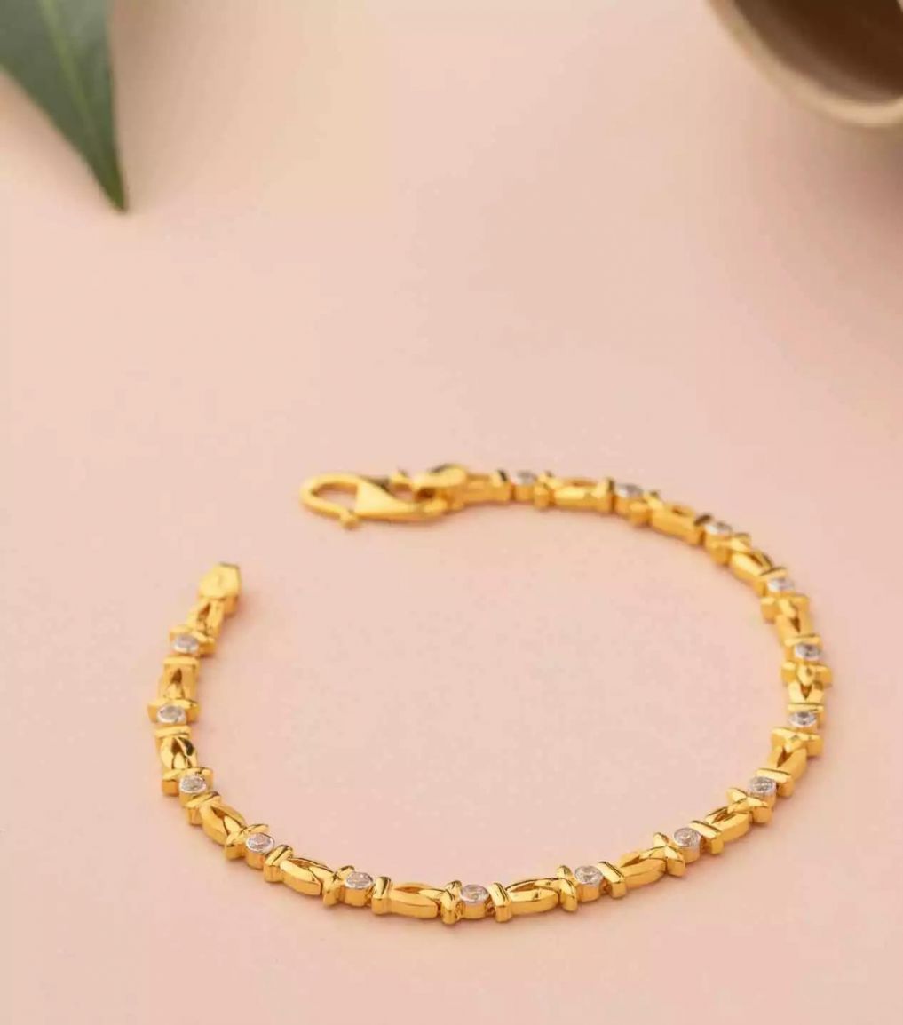 18k Gold Layered Cuban Link ID Children's Bracelet, Curb Chain Bar